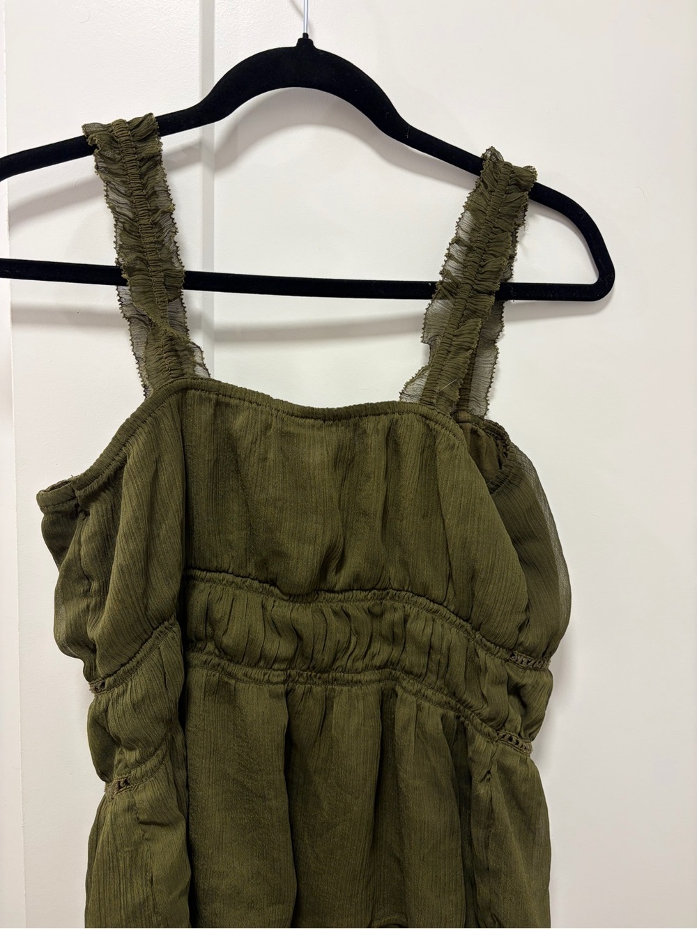 Old Navy Olive Green Ruffled Strap Tank Top - Picture 3 of 4